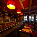 Hotel La Licorne & Lyons-la-Forêt