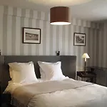 Hotel La Licorne & 4*
