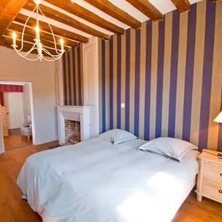 La Licorne & 4* Лион-ла-Форе