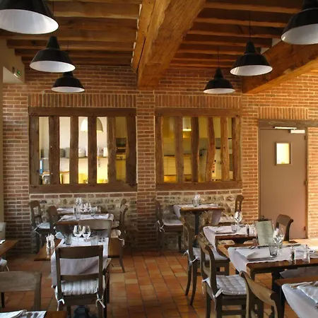 La Licorne & 4* Lyons-la-Foret