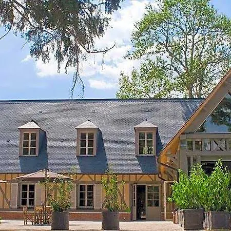 Hotel La Licorne & 4*