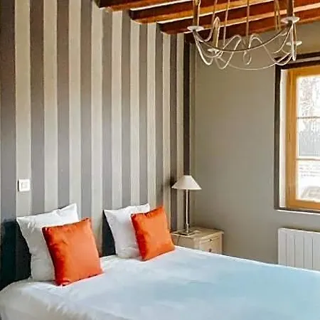 Hotel La Licorne & 4*
