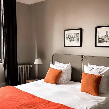 Hotel La Licorne & Lyons-la-Foret